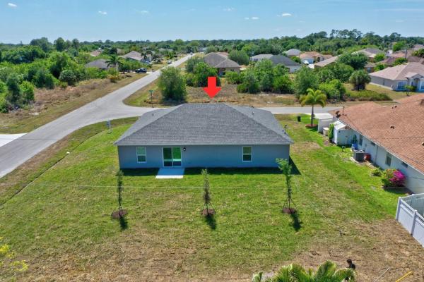 Northport Village, 521 NW Colonial St, Port St. Lucie, Florida 34983, image 2