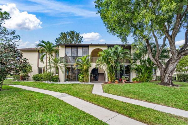 Pine Ridge South 3, 313 Knotty Pine Cir #A-1, Greenacres, Florida 33463, image 1