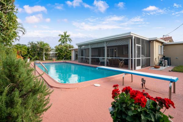 Boca Raton Square, 965 SW 13th St, Boca Raton, Florida 33486, image 1