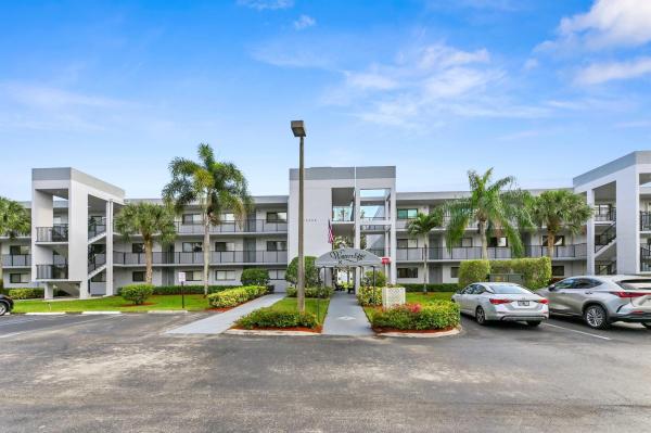 Watersedge At Lakes Of Delray, 15355 Lakes Of Delray Blvd #203, Delray Beach, Florida 33484, image 1