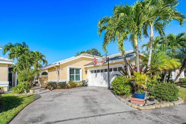 Beaconwood Village At Lacuna, 6129 Beaconwood Rd, Lake Worth Beach, Florida 33467, image 1