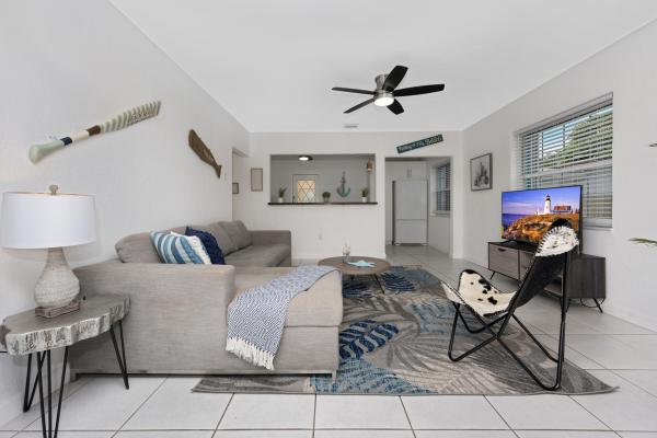 Hollywood South Side, 1626 Fletcher St #1-4, Hollywood, Florida 33020, image 1