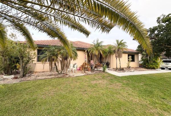 Seagrass, 2464 SE Garden Ter #605, Port St. Lucie, Florida 34952, image 1