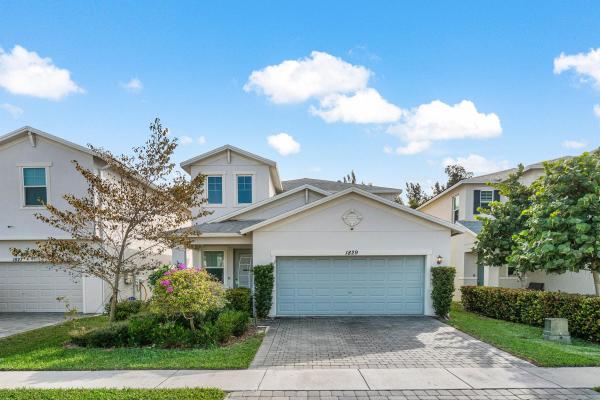 Lake Cove Of Lake Worth, 1829 Lake Cove Dr, Lake Worth Beach, Florida 33460, image 1