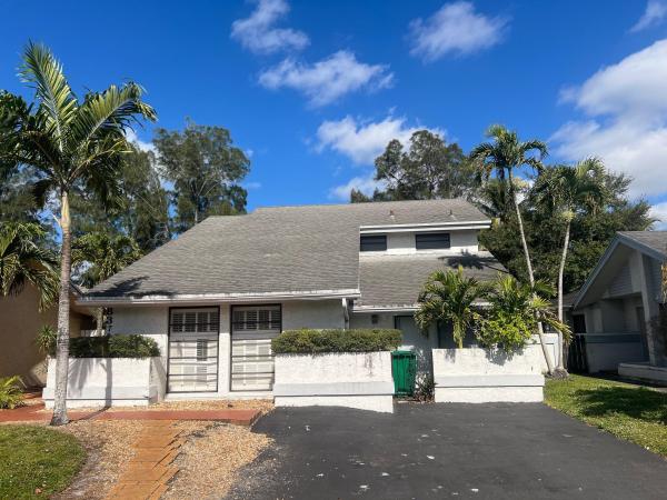 Woods Of Rolling Hills, 8371 SW 39th Ct, Davie, Florida 33328, image 1