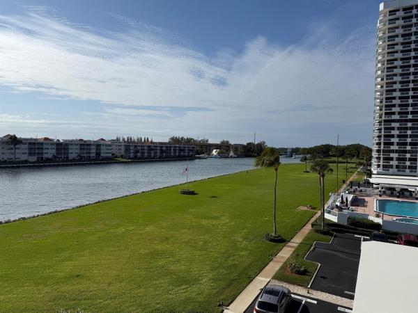Old Port Cove Tower East, 115 Lakeshore Dr #448, North Palm Beach, Florida 33408, image 1