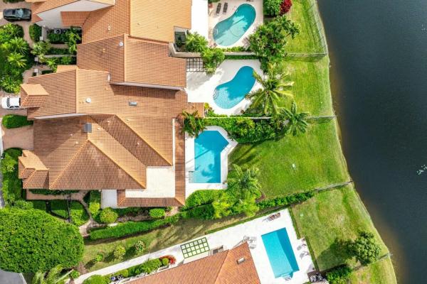 Frenchman's Creek Beach & Country Club, 13769 Parc Dr, Palm Beach Gardens, Florida 33410, image 2