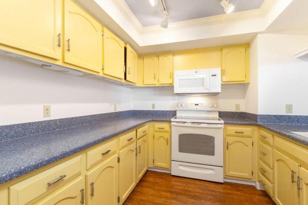 Flagler Yacht Club, 3701 S Flagler Dr #B401, West Palm Beach, Florida 33405, image 2