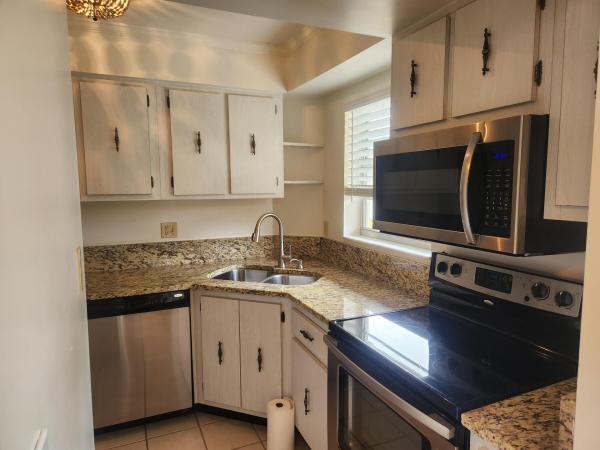 Little Club, 18081 SE Country Club Dr #41, Jupiter, Florida 33469, image 1