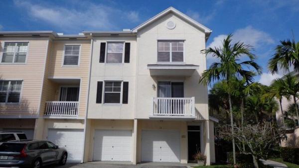 Somerset At Abacoa, 155 Galicia Way #202, Jupiter, Florida 33458, image 1