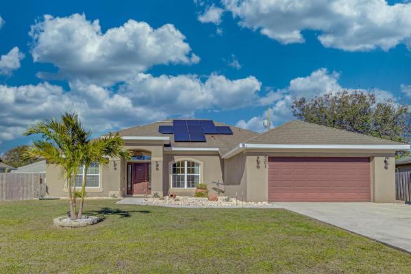 561 SW Kabot Ave, Port St. Lucie, Florida 34953, image 1
