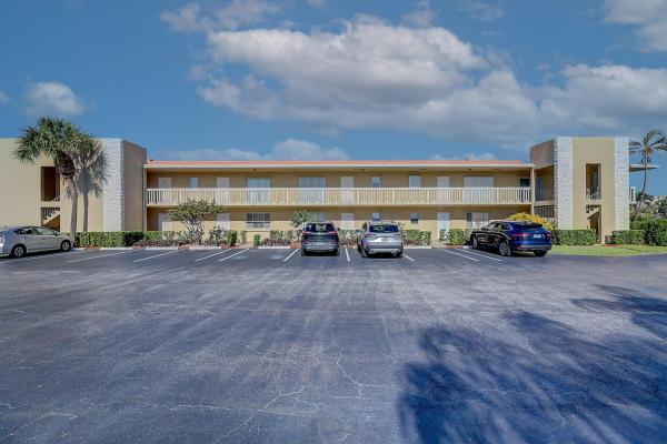 Village Garden, 409 Us Highway 1 #205, North Palm Beach, Florida 33408, image 1