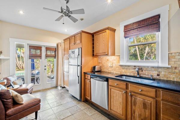 Lake Worth Town, 227 N Lakeside Dr, Lake Worth Beach, Florida 33460, image 1
