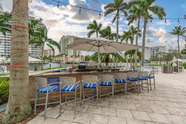 Gallery One, 2670 E Sunrise Blvd #1226, Fort Lauderdale, Florida 33304, image 2