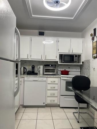 705 Lori Dr #305, Palm Springs, Florida 33461, image 1