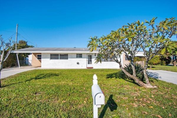 Englewood Manor, 3595 Elizabeth Rd, Lake Worth Beach, Florida 33461, image 1