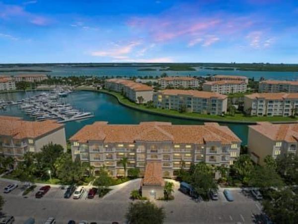 Harbour Isle West, 17 Harbour Isles 204th Dr #204, Fort Pierce, Florida 34949, image 1