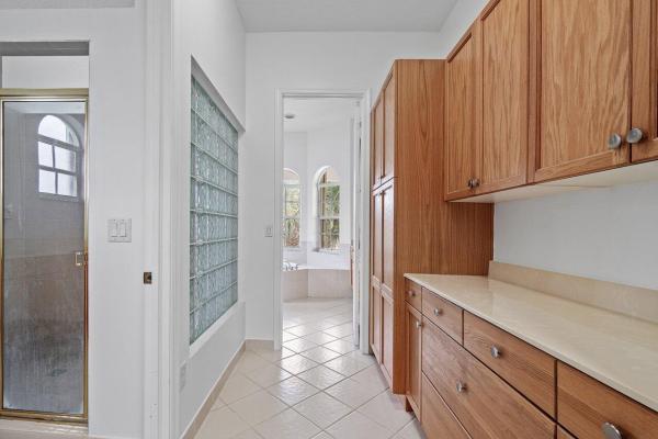 Walden, 2237 Ridgewood Cir, Royal Palm Beach, Florida 33411, image 3