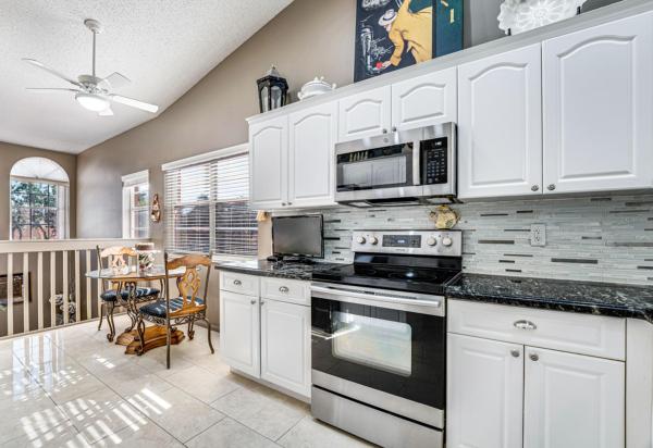 Palm Isles, 9817 Seacrest Cir #201, Boynton Beach, Florida 33437, image 1