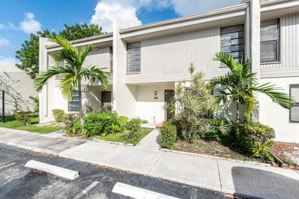 Westview, 1185 NW 98th Ter #133, Pembroke Pines, Florida 33024, image 1