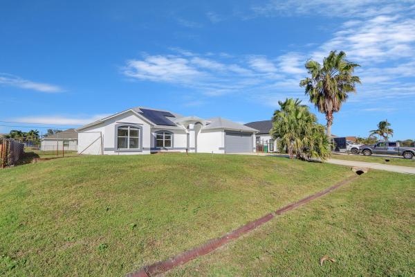 551 SW Lawler Ave, Port St. Lucie, Florida 34986, image 1