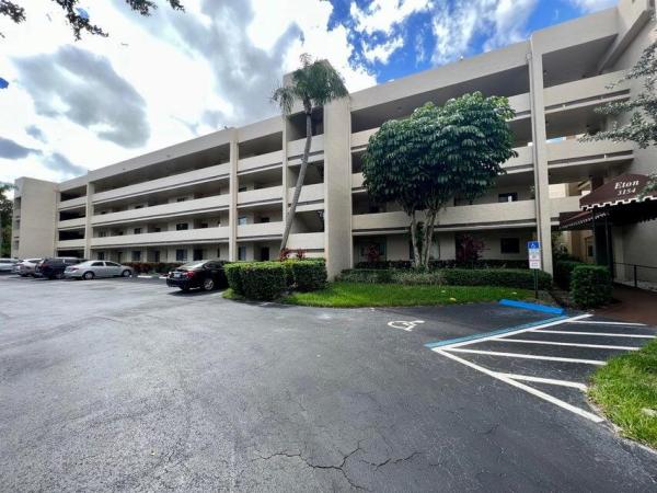 Ashton At Spring Lakes, 3154 Via Poinciana #306, Lake Worth Beach, Florida 33467, image 1