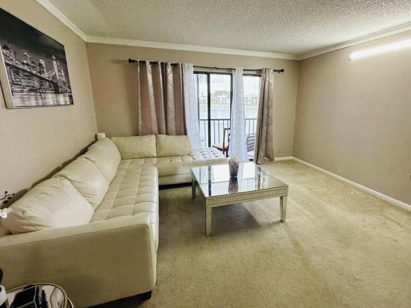 The Palm Club, 1110 Green Pine Blvd #B2, West Palm Beach, Florida 33409, image 1