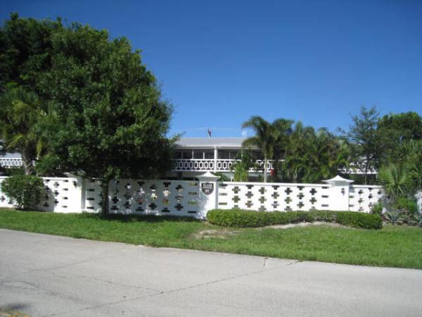 Blair House East, 91 Willow Rd #104, Tequesta, Florida 33469, image 1