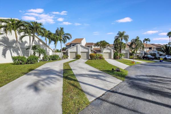 Fairway Village, 6355 Toulon Dr, Boca Raton, Florida 33433, image 1