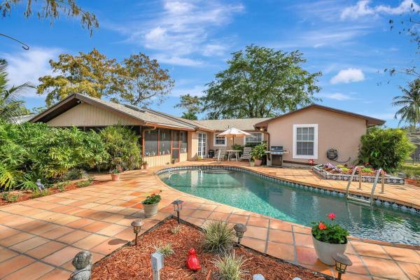 Crestwood, 113 Cambridge Ln, Royal Palm Beach, Florida 33411, image 1