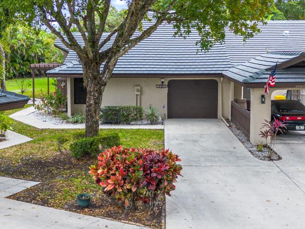 Banyan Springs Patio Villas, 10046 Shadywood Pl, Boynton Beach, Florida 33437, image 1