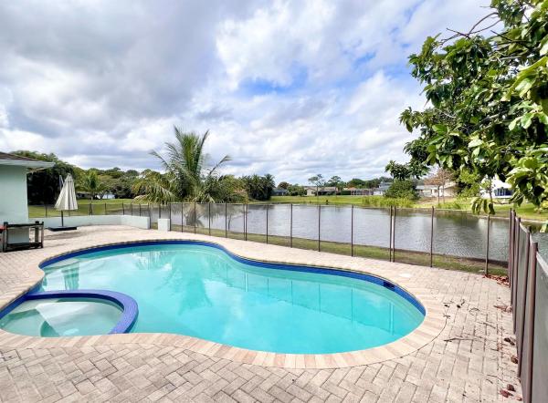 Lake Forest South, 4075 NW 8th Ct, Delray Beach, Florida 33445, image 1