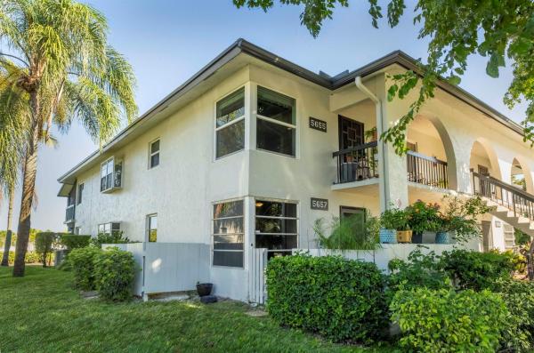 Palm Greens At Villa Del Ray, 5655 Via Delray Blvd, Delray Beach, Florida 33484, image 1