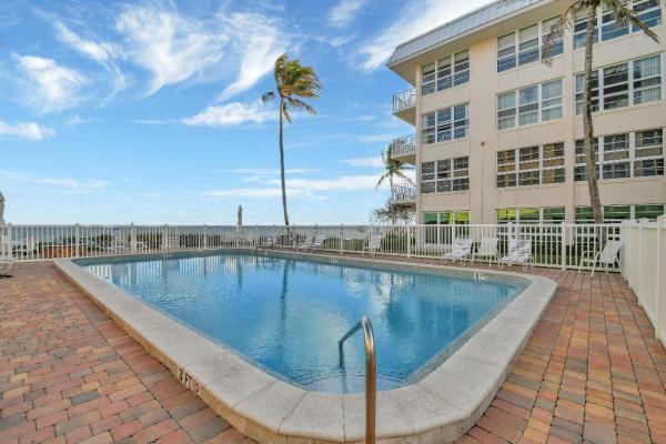 Gulfstream Shores, 3851 N Ocean Blvd #2030, Gulf Stream, Florida 33483, image 2