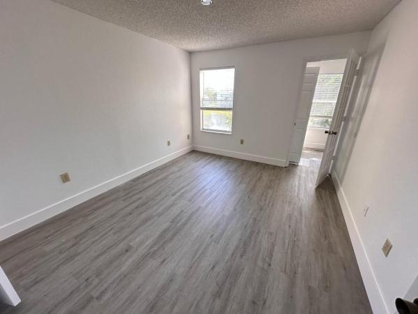 Ponte Verde At Palm Beach Lakes, 1401 Village Blvd #136, West Palm Beach, Florida 33409, image 2
