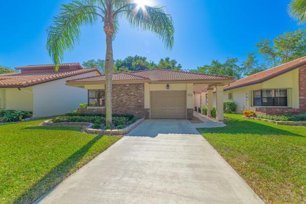 Fairmont Place, 4736 Boxwood Cir, Boynton Beach, Florida 33436, image 1