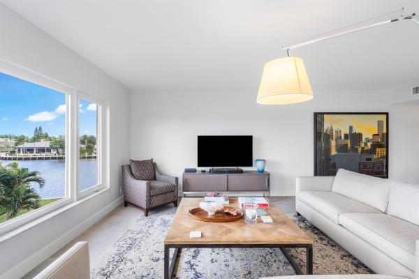 The Barrton, 555 SE 6th Ave #3h, Delray Beach, Florida 33483, image 1