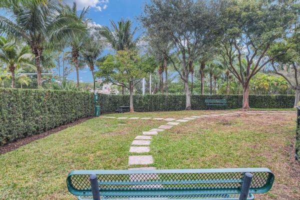 One Fifty One At Biscayne, 15051 Royal Oaks Ln #606, North Miami, Florida 33181, image 2
