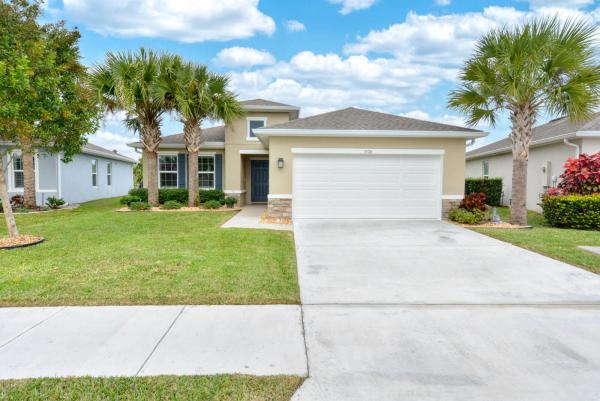 Carriage Pointe Estates, 3526 Carriage Pointe Cir, Fort Pierce, Florida 34981, image 1