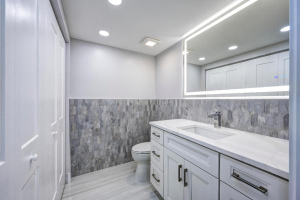 Martinique, 4000 N Ocean Dr #301, Riviera Beach, Florida 33404, image 1