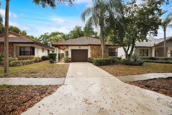 Fairmont Place, 4951 Boxwood Cir, Boynton Beach, Florida 33436, image 1
