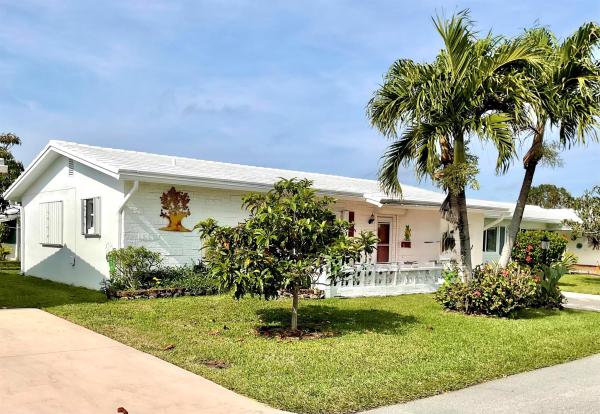 Palm Beach Leisureville, 113 SW 8th Ct, Boynton Beach, Florida 33426, image 1