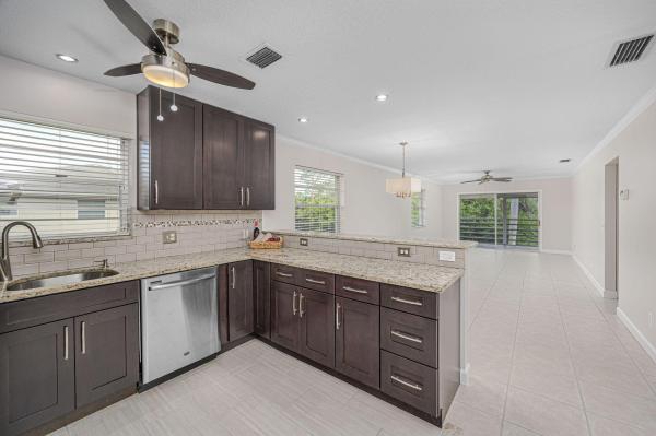 Vista St Lucie, 16 Lake Vista Trl #202, Port St. Lucie, Florida 34952, image 1