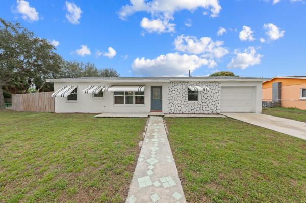 Roosevelt Estates, 1400 13th St, West Palm Beach, Florida 33401, image 1