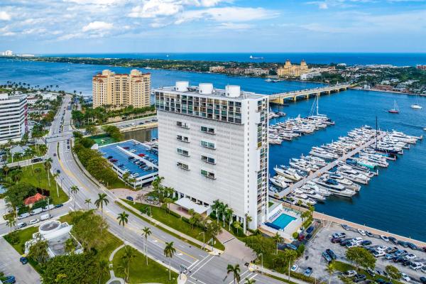 Waterview Towers, 400 N Flagler Dr #501, West Palm Beach, Florida 33401, image 1