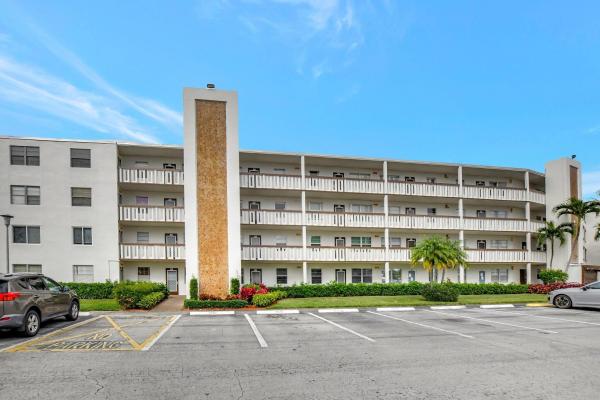 2029 Hythe B #2029, Boca Raton, Florida 33434, image 1