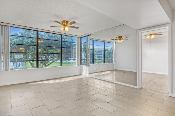 Whitehall, 3716 Whitehall Dr #206, West Palm Beach, Florida 33401, image 1