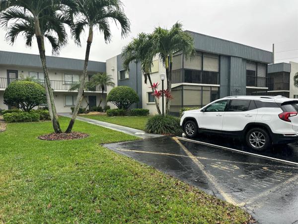 Ashland At Lakes Of Delray, 15036 Ashland Lane Apt 44, Delray Beach, Florida 33484, image 1