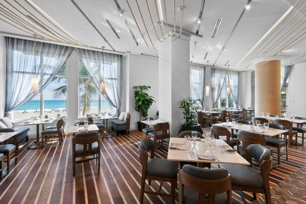 Palm Beach Marriott Singer Island Beach Resort & Spa, 3800 N Ocean Dr #1709, Riviera Beach, Florida 33404, image 2