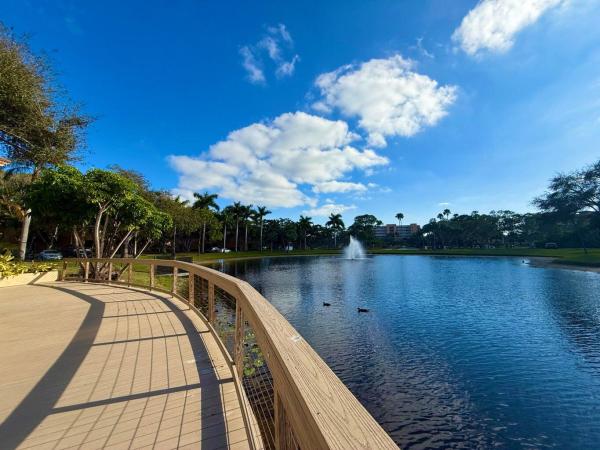 Palm Lake, 4879 Via Palm Lks #602, West Palm Beach, Florida 33417, image 1